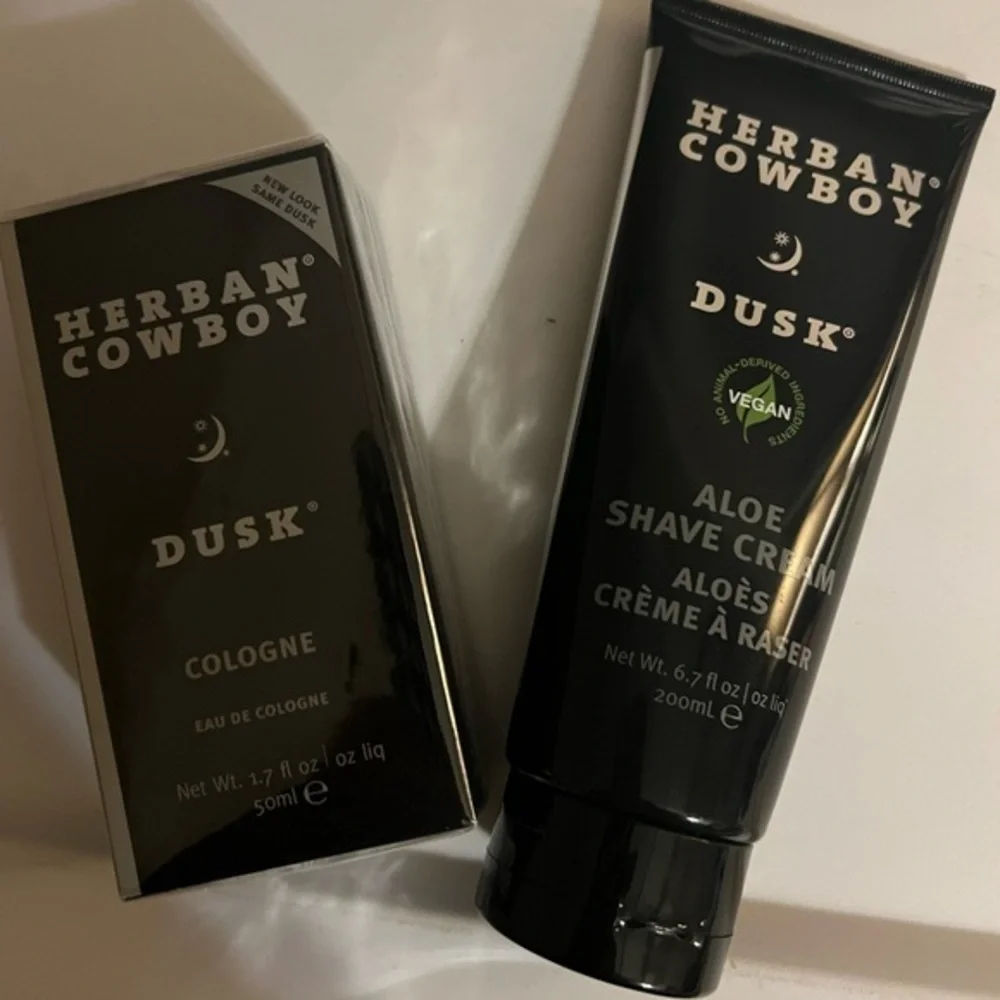 Herban Cowboy Dusk Aloe Shave Cream and Cologne Set - Black